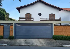 Foto 1 de Casa com 3 Quartos à venda, 291m² em Interlagos, São Paulo