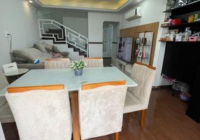 Foto 1 de Apartamento com 2 Quartos à venda, 114m² em Sítio do Campo, Praia Grande