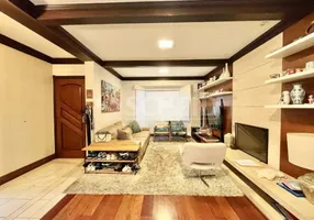 Foto 1 de Casa de Condomínio com 4 Quartos à venda, 411m² em Jardim Cordeiro, São Paulo
