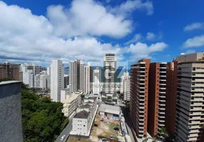 Foto 1 de Apartamento com 3 Quartos à venda, 130m² em Jardim Guaiúba, Guarujá