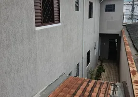 Foto 1 de Sobrado com 3 Quartos à venda, 205m² em Vila Progresso, Santo André