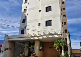 Foto 1 de Apartamento com 3 Quartos para alugar, 136m² em Centro, São Carlos