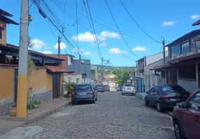 Foto 1 de Sobrado com 4 Quartos à venda, 225m² em Campo Grande, Rio de Janeiro