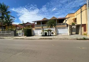 Foto 1 de Casa com 3 Quartos à venda, 280m² em CENTRO, Águas de São Pedro