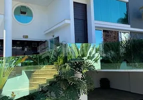 Foto 1 de Casa de Condomínio com 5 Quartos à venda, 538m² em Balneário Santa Clara , Itajaí