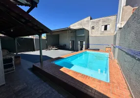 Foto 1 de Casa com 3 Quartos à venda, 101m² em Vila Albina, Taubaté