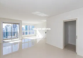 Foto 1 de Apartamento com 3 Quartos à venda, 120m² em Centro, Balneário Camboriú