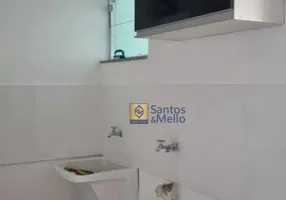 Foto 1 de Sobrado com 3 Quartos para alugar, 280m² em Pinheirinho, Santo André