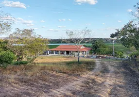 Foto 1 de Fazenda/Sítio com 3 Quartos à venda, 400m² em Zona Rural, Umirim
