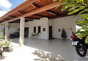 Foto 1 de Casa com 3 Quartos à venda, 150m² em Emaús, Parnamirim