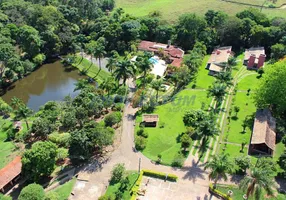 Foto 1 de Fazenda/Sítio com 4 Quartos à venda, 18m² em , Jacutinga