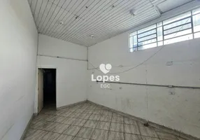 Foto 1 de Ponto Comercial para alugar, 70m² em Vila Tolstoi, São Paulo