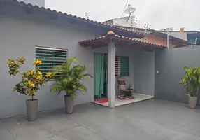 Foto 1 de Casa com 3 Quartos à venda, 130m² em Novo Aleixo, Manaus