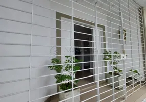 Foto 1 de Casa com 4 Quartos à venda, 94m² em San Martin, Recife