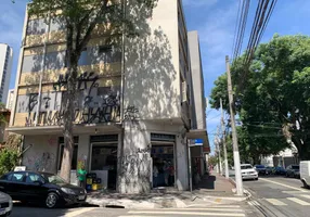 Foto 1 de Apartamento com 2 Quartos para alugar, 63m² em Água Branca, São Paulo