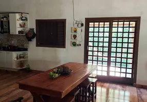 Foto 1 de Fazenda/Sítio com 3 Quartos à venda, 60000m² em , Mambaí