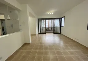 Foto 1 de Apartamento com 3 Quartos à venda, 140m² em Praia das Pitangueiras, Guarujá