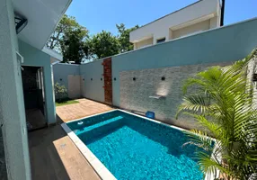 Foto 1 de Casa de Condomínio com 3 Quartos à venda, 190m² em Jardim Jacinto, Jacareí