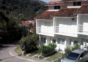 Foto 1 de Casa de Condomínio com 2 Quartos à venda, 170m² em Cigarras, São Sebastião