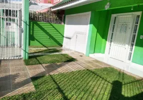 Foto 1 de Casa com 2 Quartos à venda, 143m² em Mato Grande, Canoas