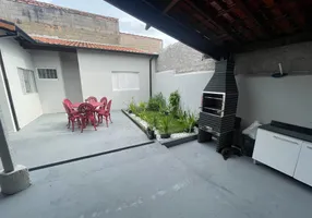 Foto 1 de Casa com 4 Quartos à venda, 140m² em Vila Albina, Taubaté