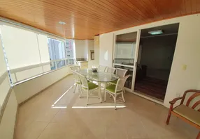 Foto 1 de Apartamento com 3 Quartos à venda, 119m² em Centro, Balneário Camboriú