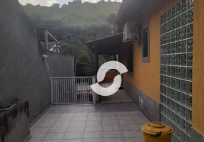 Foto 1 de Casa com 3 Quartos à venda, 360m² em Engenho Pequeno, São Gonçalo