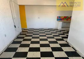 Foto 1 de Apartamento com 1 Quarto para alugar, 30m² em Cidade Ademar, São Paulo