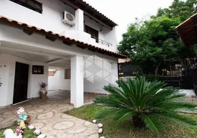 Foto 1 de Casa com 3 Quartos à venda, 238m² em Camaquã, Porto Alegre