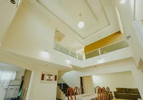 Foto 1 de Casa com 3 Quartos à venda, 147m² em Olímpico, São Caetano do Sul