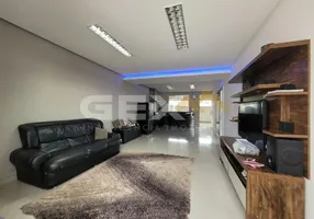 Foto 1 de Casa com 2 Quartos à venda, 200m² em Santa Marta, Divinópolis