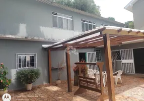 Foto 1 de Casa com 5 Quartos à venda, 180m² em Ipanema, Porto Alegre