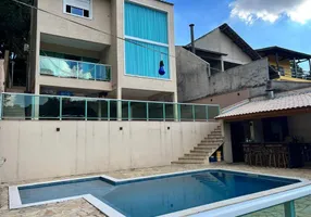 Foto 1 de Casa com 3 Quartos à venda, 300m² em Chácara São João, Carapicuíba