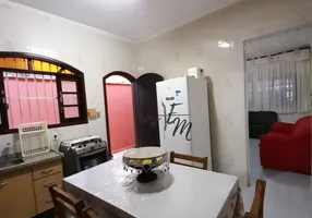 Foto 1 de Casa com 2 Quartos à venda, 96m² em Mirim, Praia Grande