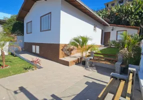 Foto 1 de Casa com 3 Quartos à venda, 112m² em Carvoeira, Florianópolis