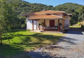 Foto 1 de Fazenda/Sítio com 3 Quartos à venda, 200m² em , Capitólio