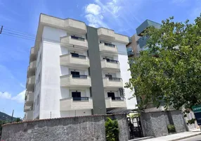 Foto 1 de Apartamento com 3 Quartos para alugar, 120m² em Itaguá, Ubatuba