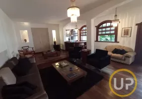 Foto 1 de Casa com 5 Quartos à venda, 490m² em Havaí, Belo Horizonte