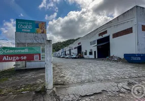 Foto 1 de Galpão/Depósito/Armazém para alugar, 1800m² em Forquilhinhas, São José