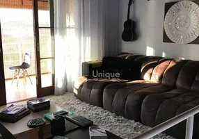 Foto 1 de Casa de Condomínio com 3 Quartos à venda, 300m² em Praia da Siqueira, Cabo Frio