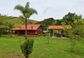 Foto 1 de Fazenda/Sítio com 2 Quartos à venda, 24m² em Area Rural de Guaratingueta, Guaratinguetá