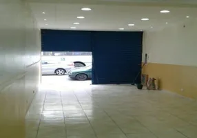 Foto 1 de Galpão/Depósito/Armazém para alugar, 140m² em Quarta Parada, São Paulo