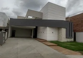 Foto 1 de Casa de Condomínio com 4 Quartos à venda, 240m² em Residencial Goiânia Golfe Clube, Goiânia