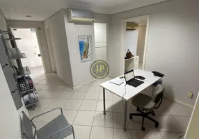 Foto 1 de Sala Comercial para venda ou aluguel, 64m² em Santa Lúcia, Vitória