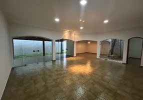 Foto 1 de Casa de Condomínio com 4 Quartos para alugar, 357m² em Chacara Olaria, Taubaté