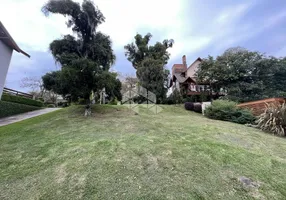 Foto 1 de Lote/Terreno à venda, 784m² em Mato Queimado, Gramado