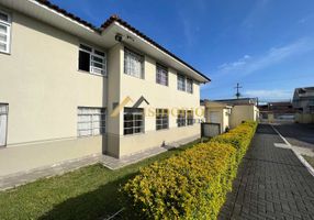 Casas à venda na Rua Engenheiro Alberto Monteiro de Carvalho em Curitiba,  PR - ZAP Imóveis