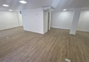 Foto 1 de Sala Comercial para alugar, 64m² em Barra da Tijuca, Rio de Janeiro