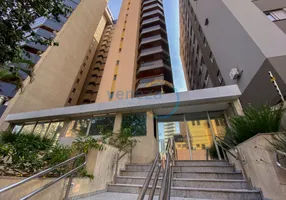 Foto 1 de Apartamento com 3 Quartos à venda, 196m² em Centro, Londrina