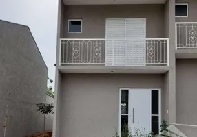 Foto 1 de Casa de Condomínio com 2 Quartos para alugar, 72m² em Monte Belo, Taubaté